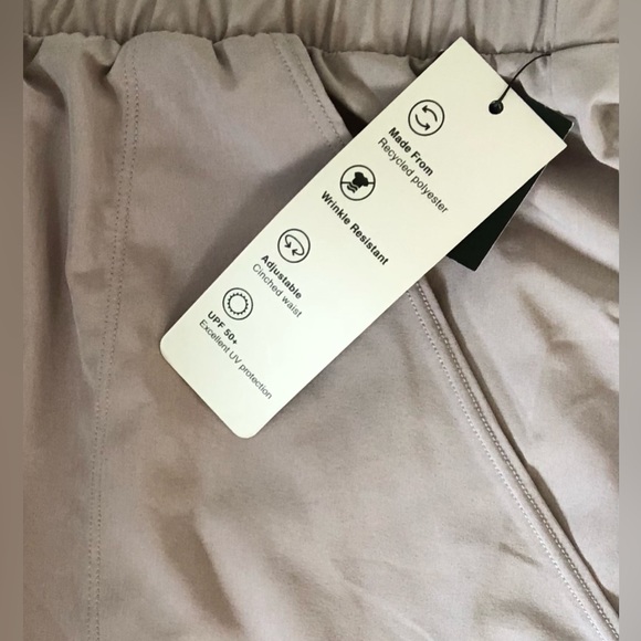 Ideology Commuter Skirt in Sandy Mauve - Picture 8 of 8